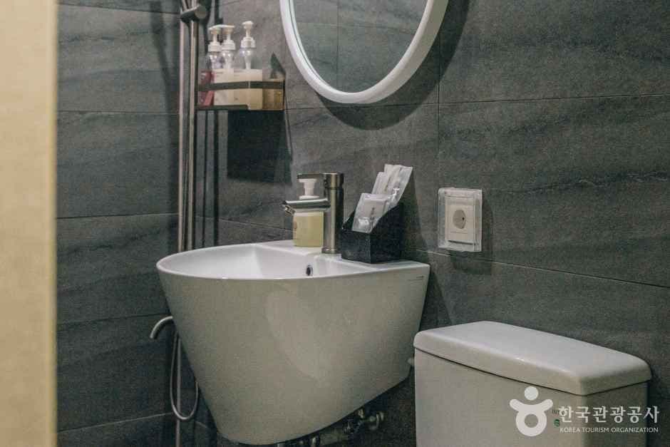 Hotel raza b[Korea Quality]호텔 라자비(raza b)[한국관광 품질인증]