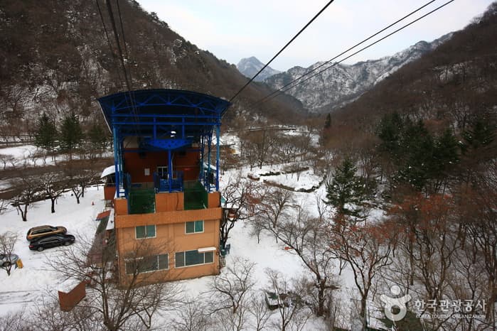Naejangsan Cable Car (내장산 케이블카)