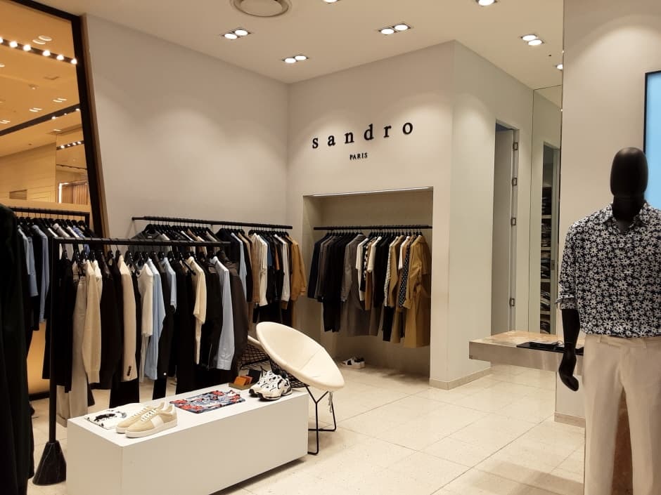 Sandro Homme - Lotte Department Store Avenuel World Tower Branch [Tax Refund Shop] (산드로옴므 롯데백화점 에비뉴엘 월드타워점)