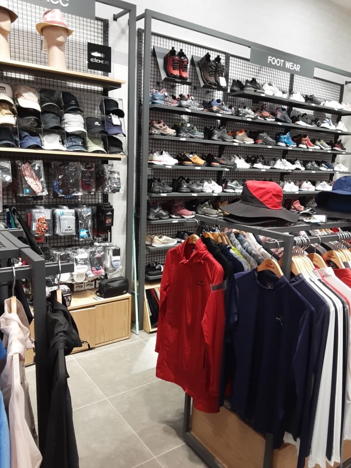 Eider - Lotte Paju Branch [Tax Refund Shop] (아이더 롯데파주)