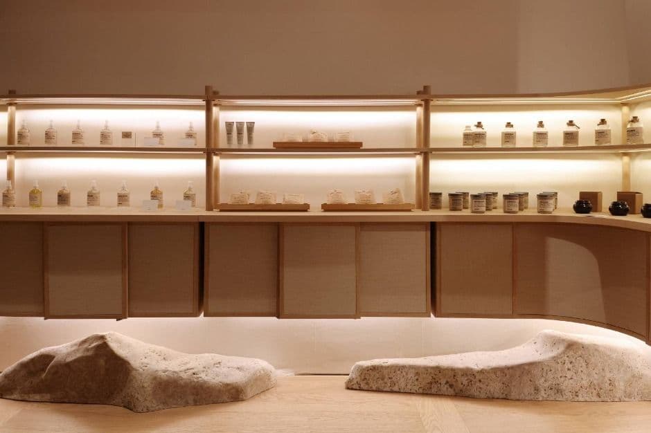 GRANDHAND. Gahoe (그랑핸드 가회점)