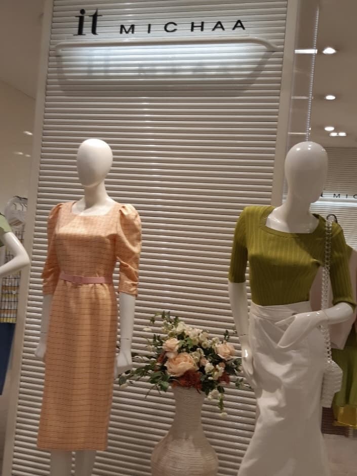 It Michaa [Tax Refund Shop] (잇미샤)