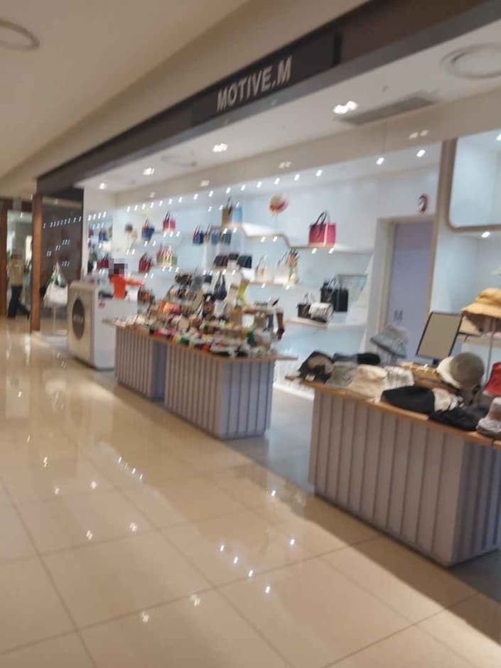 Motive-M [Tax Refund Shop] (모티브M)