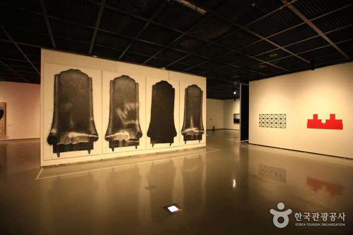 Gwangju Museum of Art (광주시립미술관)