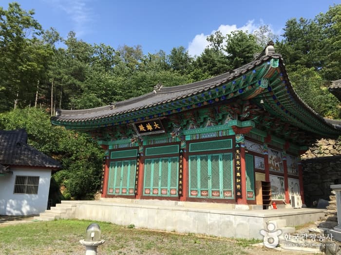 Manggyeongam Hermitage (망경암)