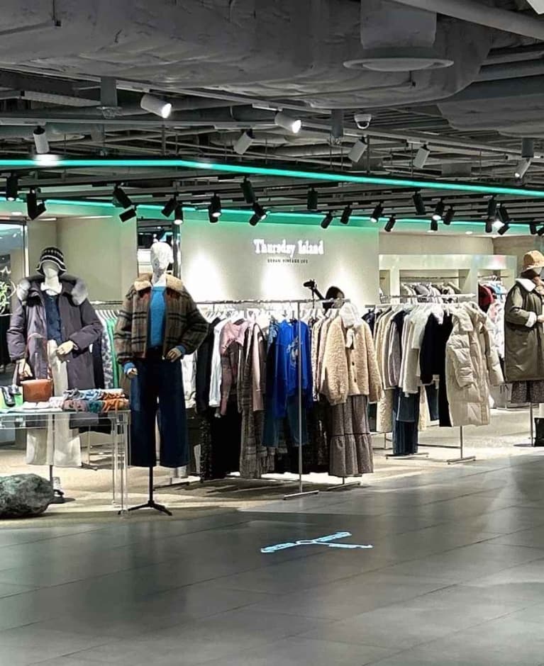 Thursday Island [Tax Refun Shop] (써스데이아일랜드)