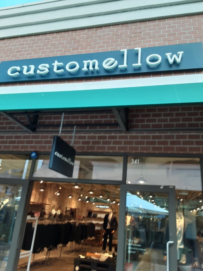 Kolon Customellow - Shinsegae Paju Branch [Tax Refund Shop] (코오롱 커스텀멜로우 신세계파주)