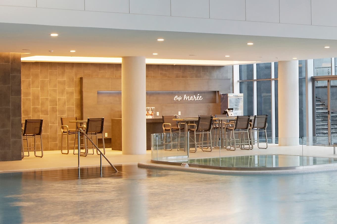 We Hotel (위(WE) 호텔)