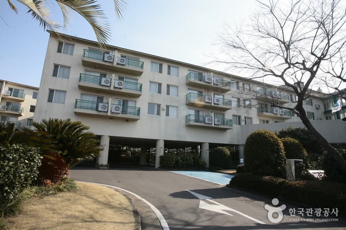 Seogwipo Kensington Resort (켄싱턴리조트 서귀포)
