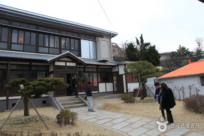 Guryongpo Modern History Museum (구룡포 근대문화역사관)