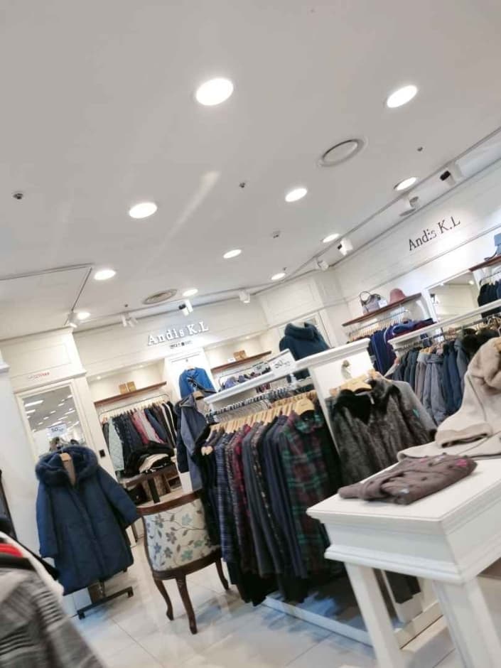 Andis.K.L - Newcore Pyeongchon Branch [Tax Refund Shop] (앤디스클라인 뉴코아 평촌)