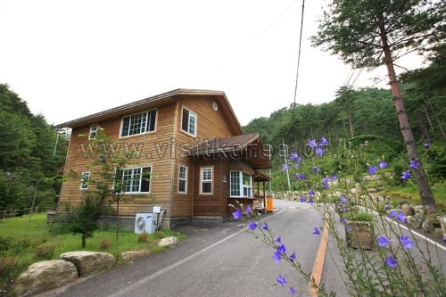 Geombongsan Recreational Forest (검봉산자연휴양림)
