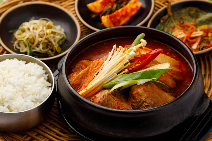 Gwanghwamun Hanokjip (광화문한옥집)