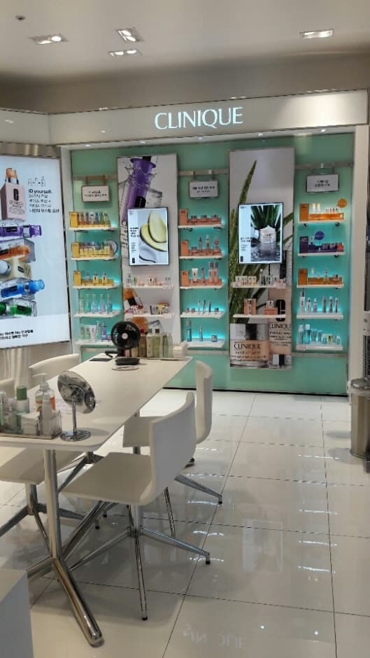 Clinique - Lotte Ansan Branch [Tax Refund Shop] (크리니크 롯데안산)