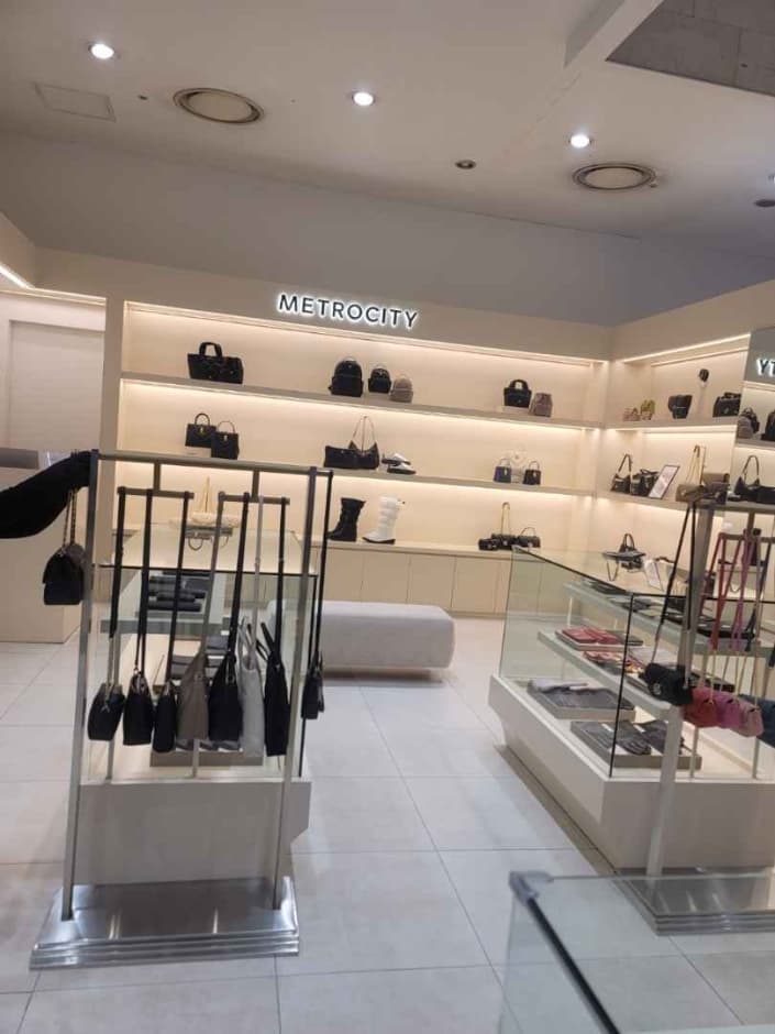 Metrocity [Tax Refund Shop] (메트로시티)