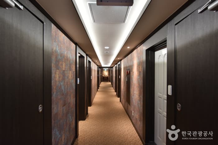 Prince Hotel (프린스호텔)