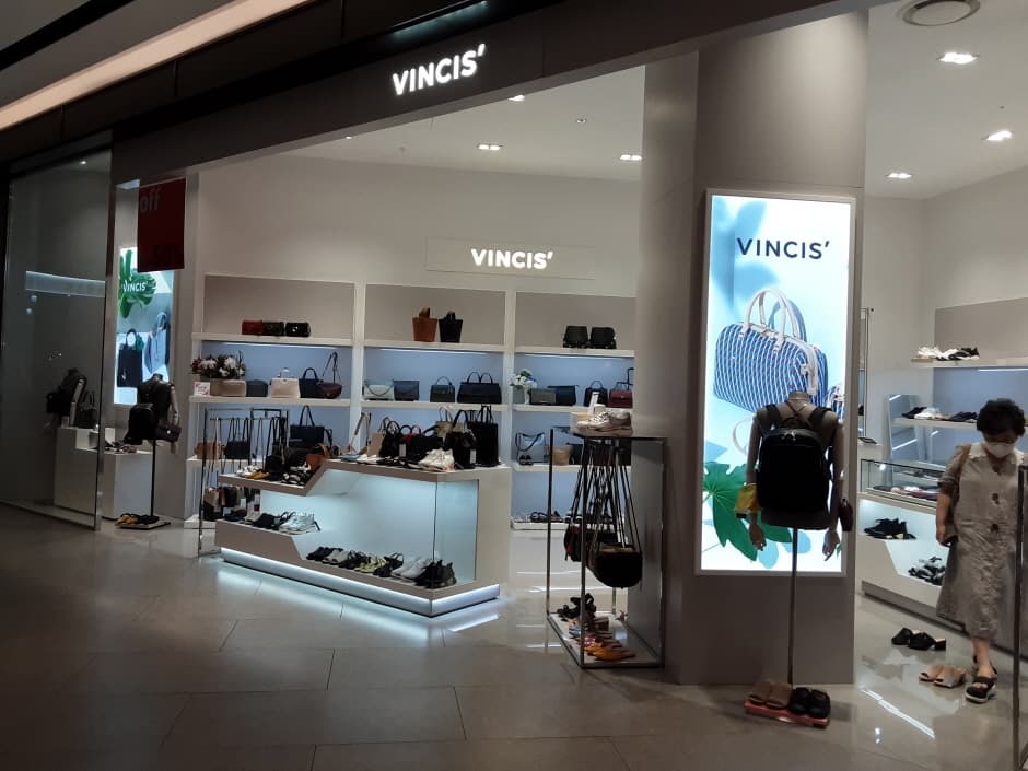 LF Vince - Hyundai Songdo Branch [Tax Refund Shop] (LF 빈스 현대송도)