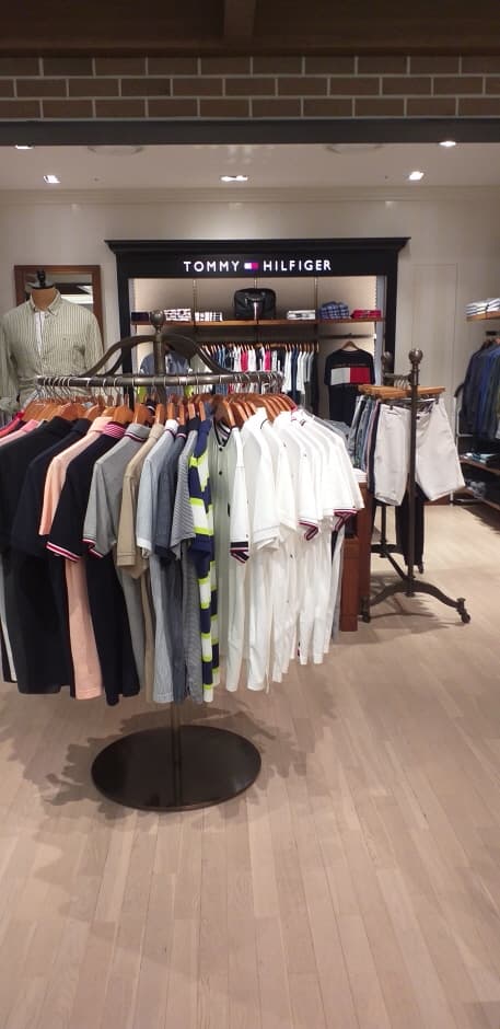 Tommy Hilfiger [Tax Refund Shop] (TOMMY&HILFIGER)