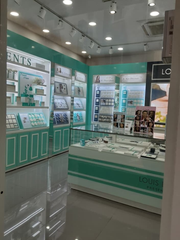 Louis Bon - Myeong-dong Branch [Tax Refund Shop] (루이본 명동)