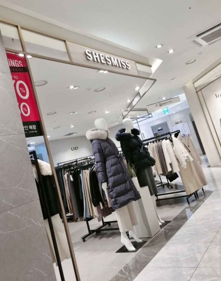 Shesmiss - NC Singuro Branch [Tax Refund Shop] (쉬즈미스 nc신구로)
