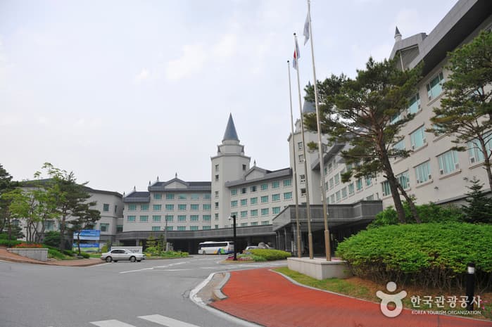 High 1 Country Club (하이원 컨트리클럽)