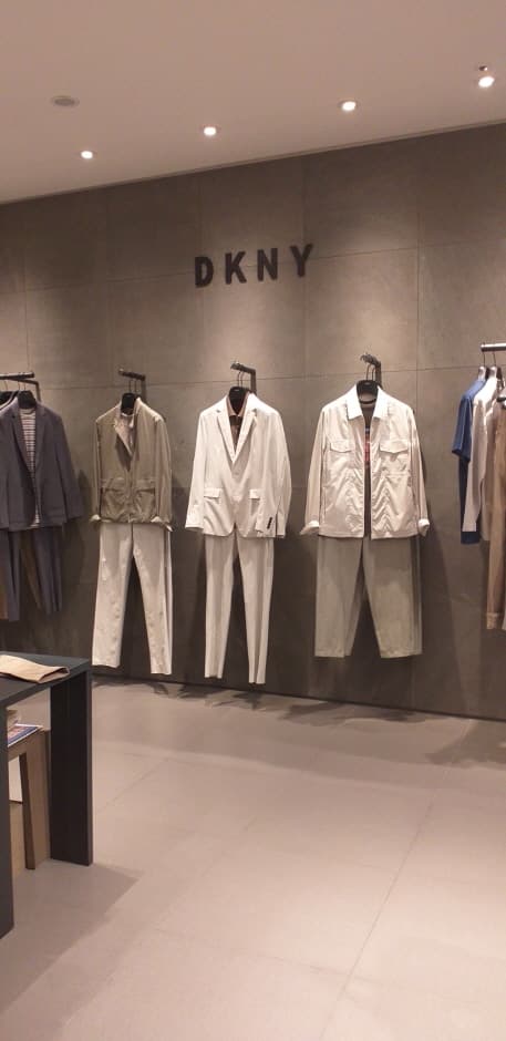 DKNY [Tax Refund Shop] (DKNY)