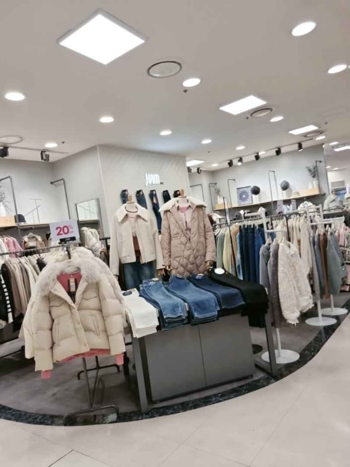 J.Vim - Newcore Sanbon Branch [Tax Refund Shop] (제이빔 뉴코아 산본점)