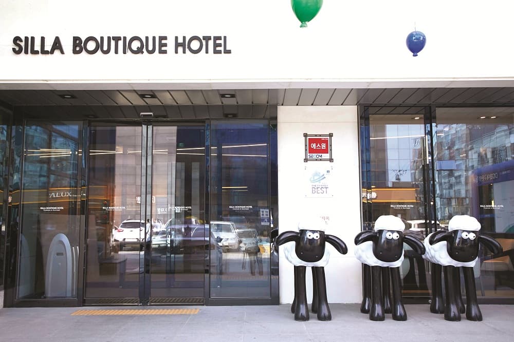 SILLA BOUTIQUE HOTEL PREMIUM (신라부티크호텔 프리미엄)
