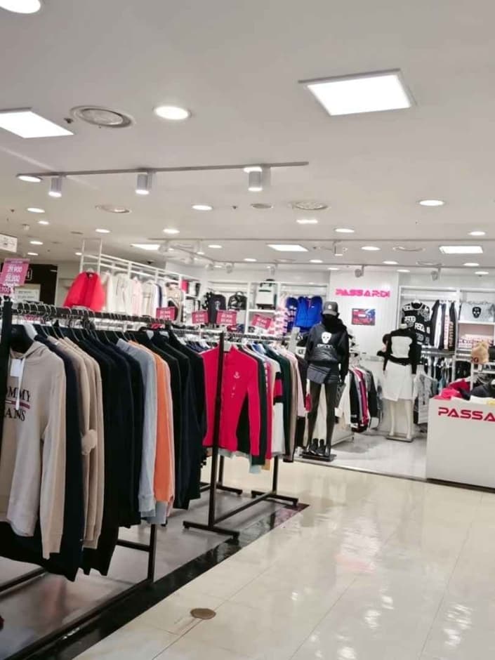 Passardi Golf - Newcore Gwangmyung Branch [Tax Refund Shop] (파사디 골프 뉴코아 광명점)