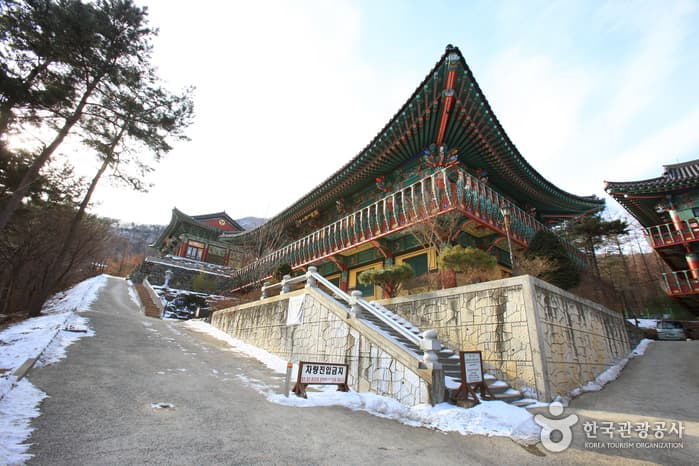 Gyeryong Musangsa Temple (무상사(계룡))