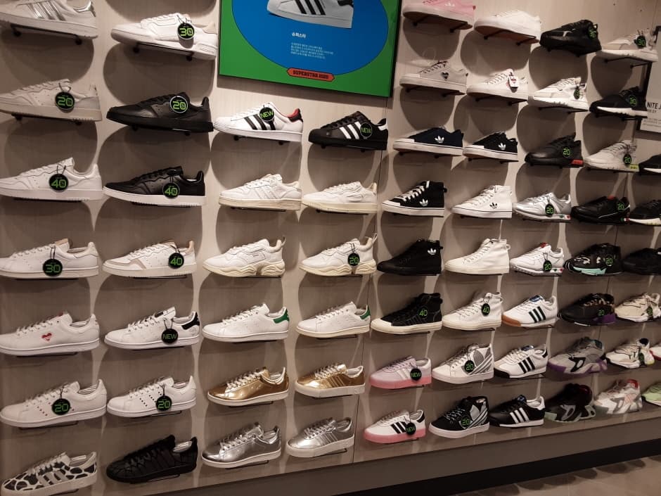 ABC-Mart - Jeju Yeon-dong Branch [Tax Refund Shop] (ABC마트 ST제주연동)
