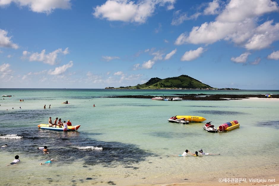 Geumneung Beach (금능해수욕장)