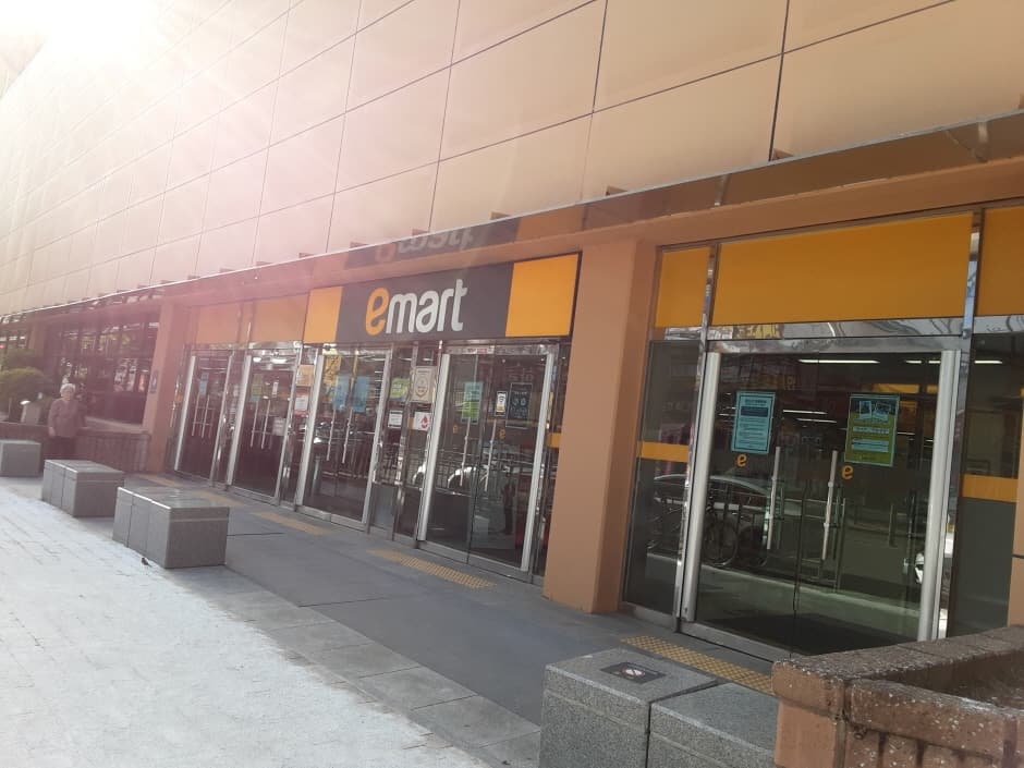 E-Mart - Jeonju Branch [Tax Refund Shop] (이마트 전주)