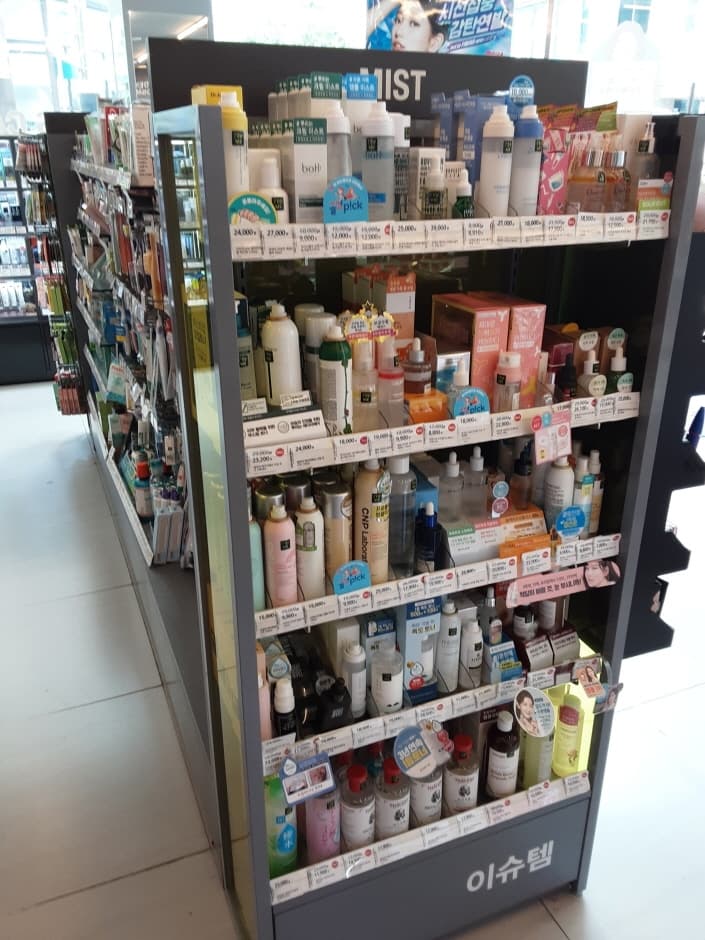 Olive Young - Paju Gyoha Branch [Tax Refund Shop] (올리브영 파주교하)