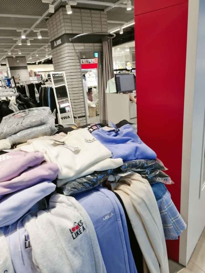 AWK - NC Singuro Branch [Tax Refund Shop] (AWK(에어워크주니어) nc신구로)