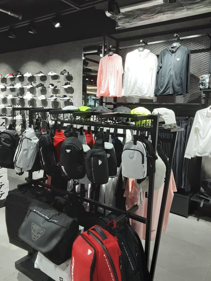 Dynafit - Shinsegae Paju Branch [Tax Refund Shop] (다이나핏 신세계파주)