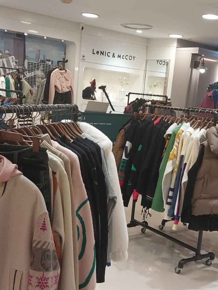 LeNIC & McCOY [Tax Refund Shop] (르니앤맥코이)