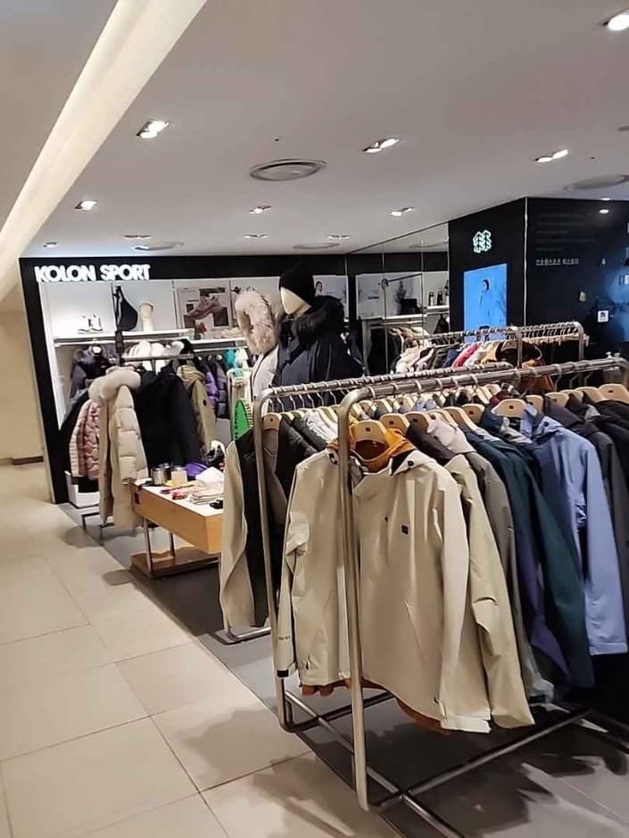 Kolon Sport [Tax Refund Shop] (코오롱스포츠)