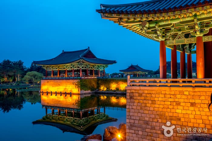 Donggung Palace and Wolji Pond (경주 동궁과 월지)