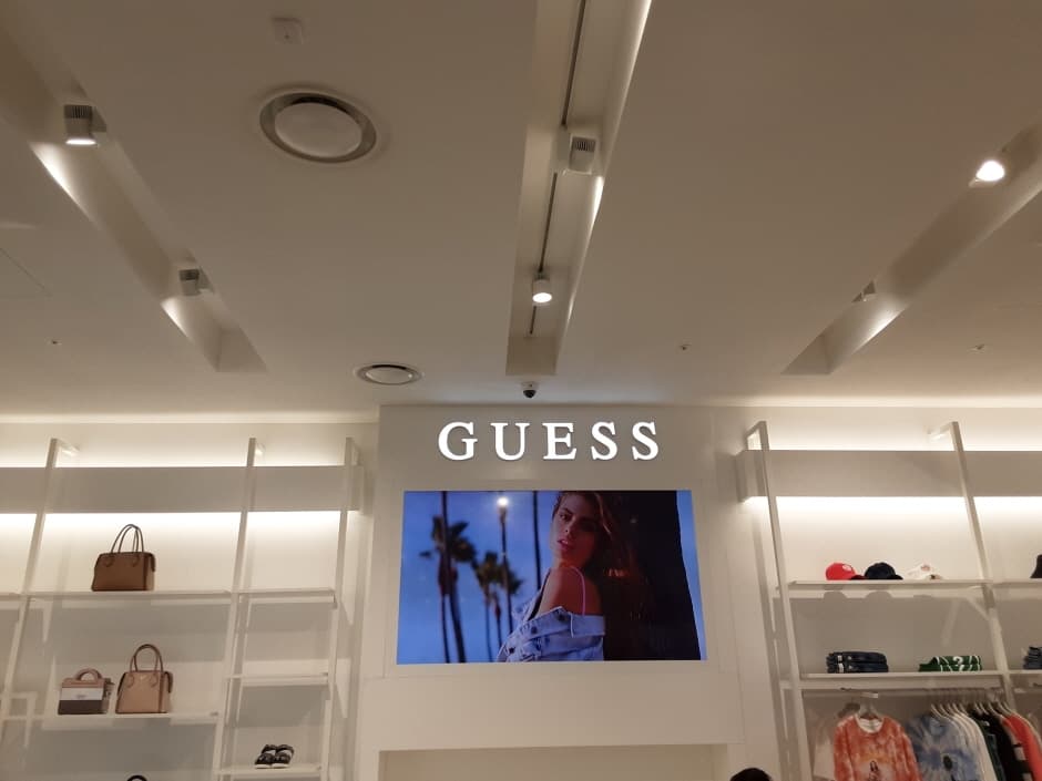 Guess - Starfield Hanam Branch [Tax Refund Shop] (게스 스타필드 하남점)