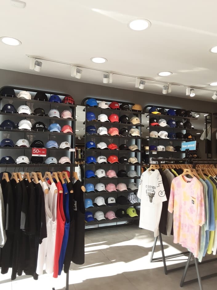 NBA [Tax Refund Shop] (NBA)