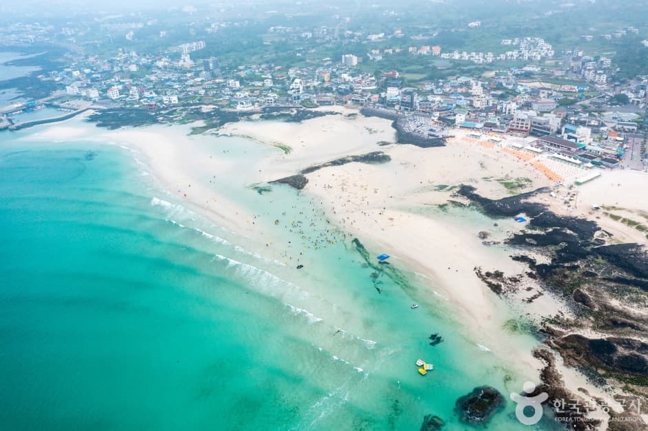 Hyeopjae Beach (협재해수욕장)