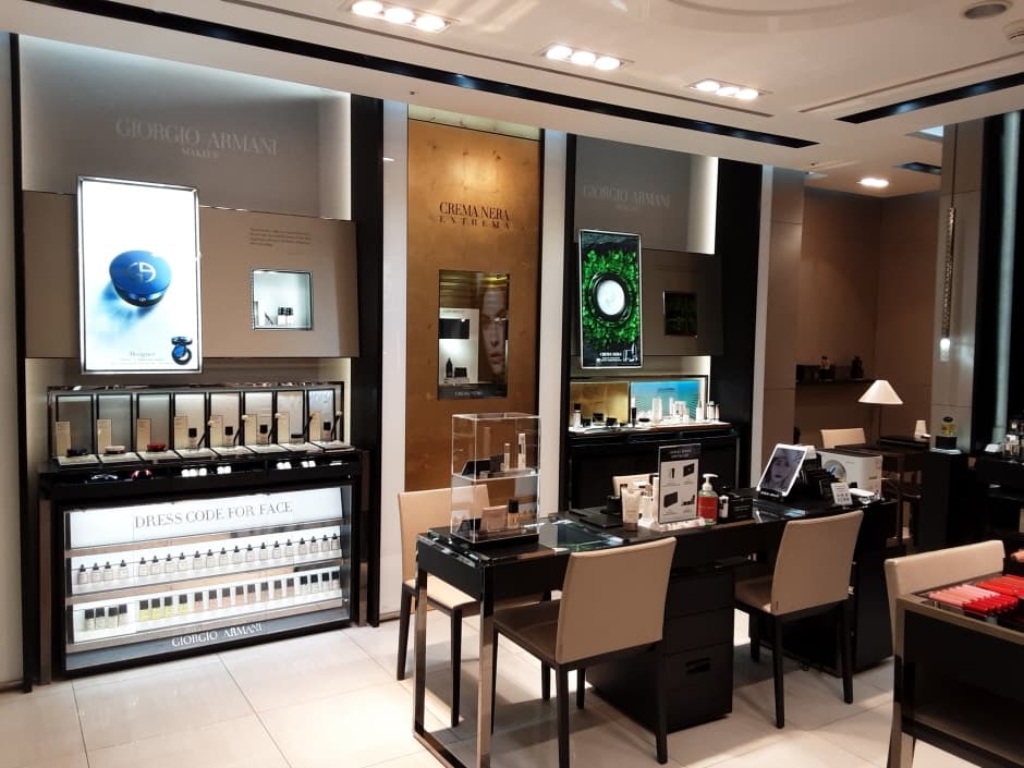 Giorgio Armani - World Tower Branch [Tax Refund Shop] (조르지오아르마니 월드타워점)