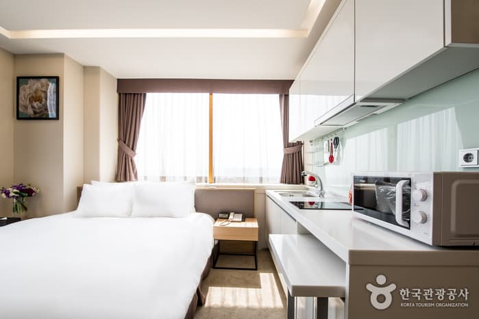 Gloucester Hotel Incheon (글로스터호텔 인천)