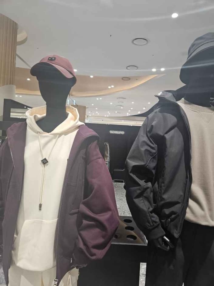 Songzio - Shinsegae Simon Jeju Outlets Branch [Tax Refund Shop] (송지오 신세계사이먼 제주아울렛)