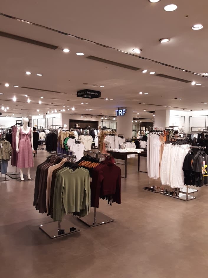 Zara [Tax Refund Shop] (자라)