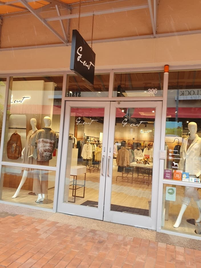 SI G-Cut - Shinsegae Yeoju Branch [Tax Refund Shop] (SI 지컷 신세계여주)