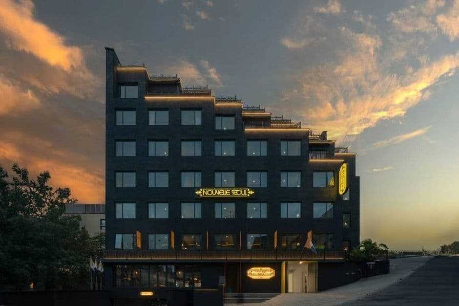 The Hyoosik Nouvelle Seoul Itaewon (더휴식 누베르 서울 이태원점)