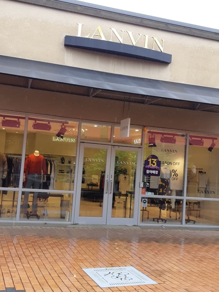 The Handsome Lanvin - Shinsegae Yeoju Branch [Tax Refund Shop] (한섬 랑방 신세계여주)