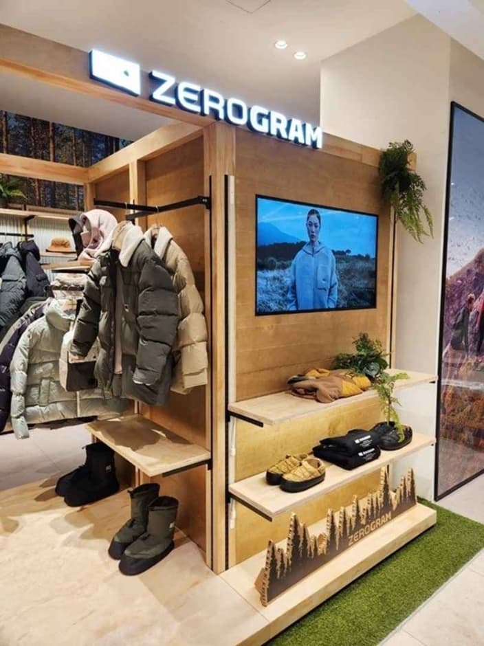 ZEROGRAM - MODA Outlet Chuncheon Branch [Tax Refund Shop] (제로그램 모다아울렛 춘천점)
